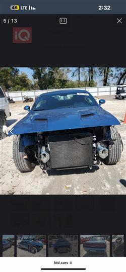 Dodge Challenger